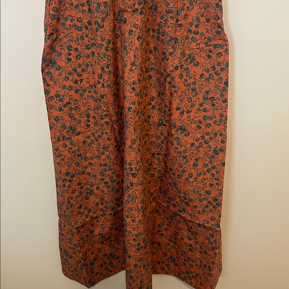 Madewell Floral Twist Front Poplin Midi Dress, Size 6 - Picture 10 of 14